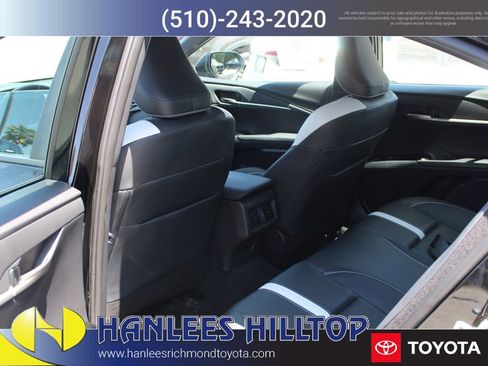 Used 2025 Toyota Camry SE FWD image 15