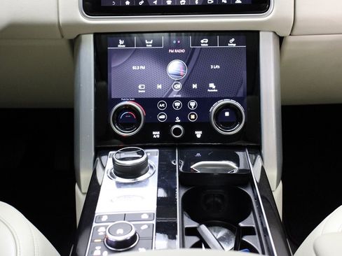 Used 2018 Land Rover Range Rover image 58
