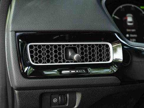Used 2026 Honda Civic Sport image 40