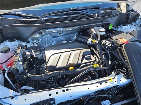 New 2026 Chevrolet Trax LT image 16