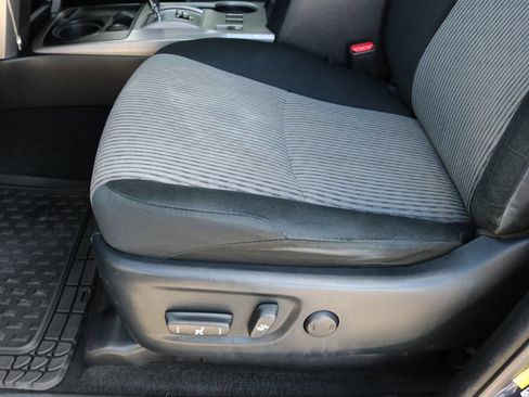 Used 2015 Toyota 4Runner SR5 RWD image 13