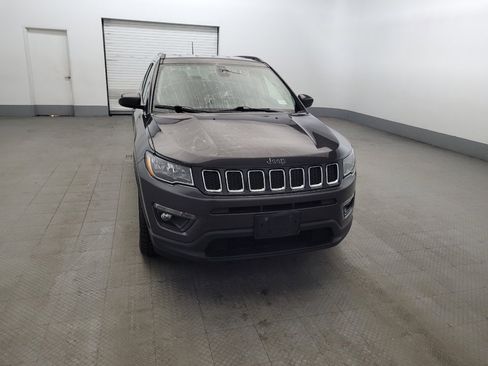 Used 2021 Jeep Compass Latitude AWD/4WD image 14