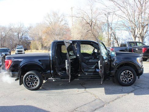 Used 2025 Ford F150 Lariat w/ Equipment Group 502A High image 18