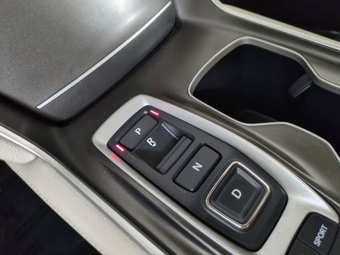 Used 2020 Honda Accord Touring image 26