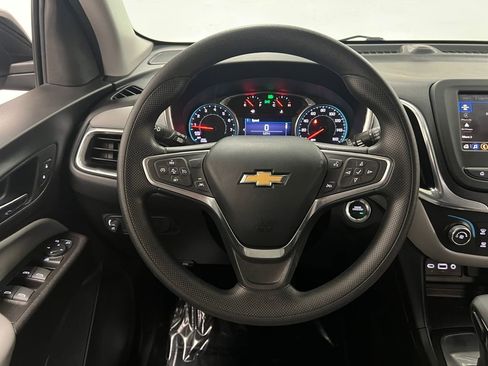 Used 2022 Chevrolet Equinox LT image 14