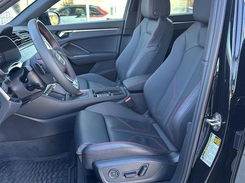 Certified 2025 Audi Q3 2.0T Premium Plus w/ Premium Plus Package image 13