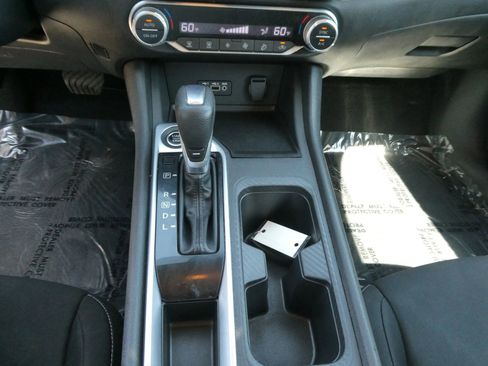 Used 2021 Nissan Sentra SV FWD image 21