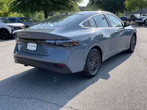 New 2026 Nissan Sentra SV w/ SV Convenience Package FWD image 6