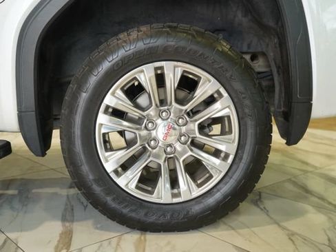 Used 2021 GMC Sierra 1500 Denali w/ Driver Alert Package II AWD/4WD image 29