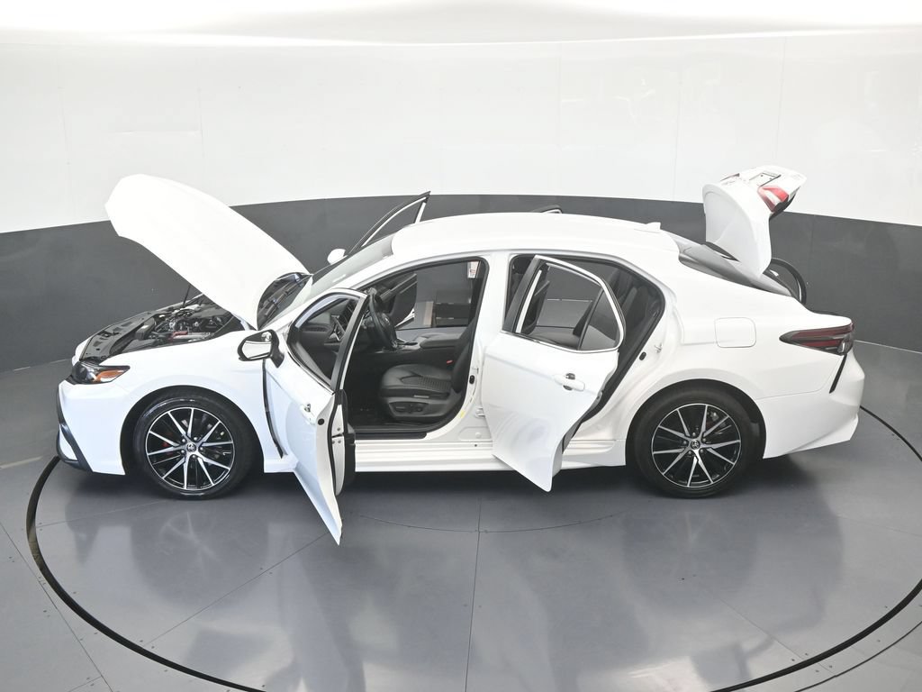 Used 2022 Toyota Camry SE w/ Convenience Package FWD image 65