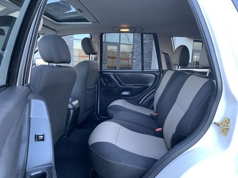 Used 2004 Jeep Grand Cherokee Laredo w/ Trailer Tow Prep Group image 26