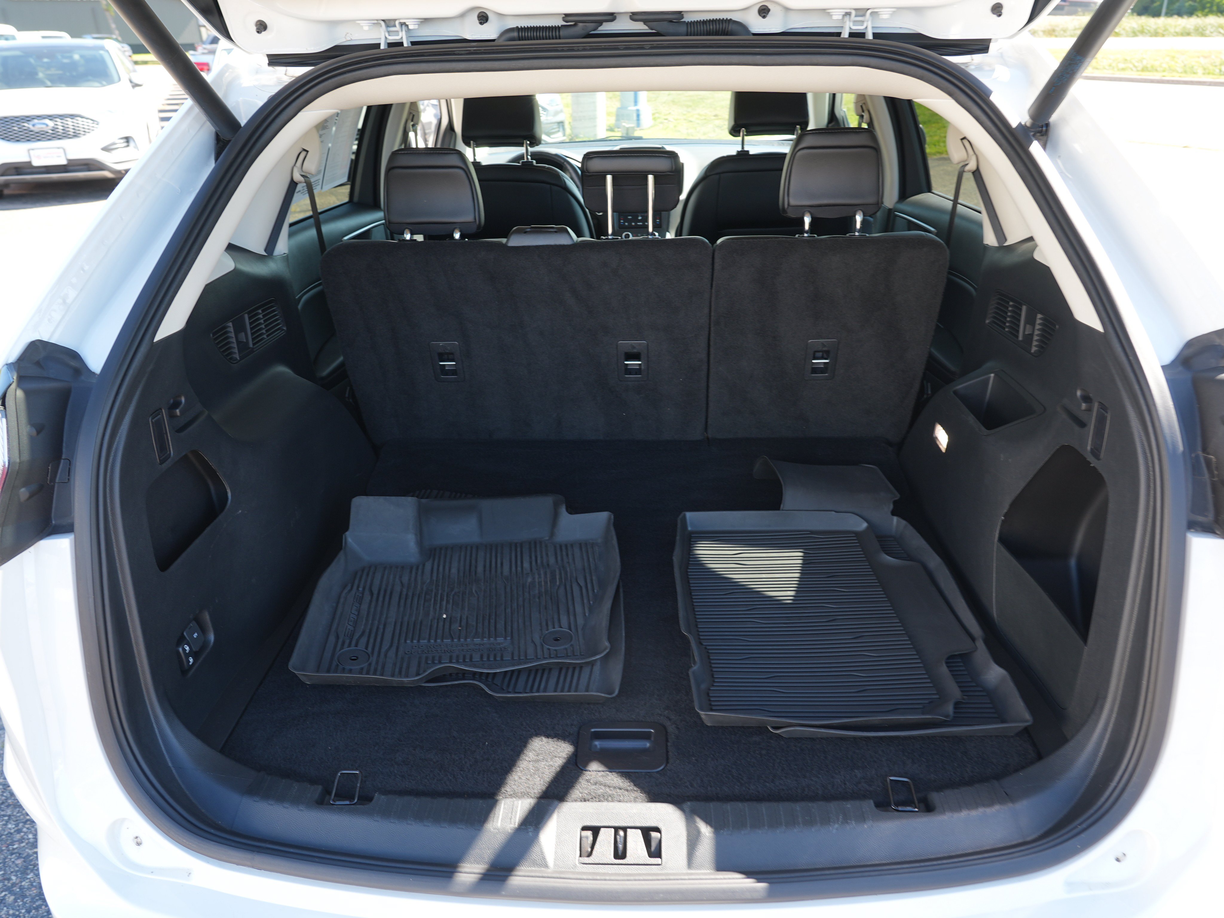 Used 2024 Ford Edge SEL w/ Convenience Package AWD/4WD image 28