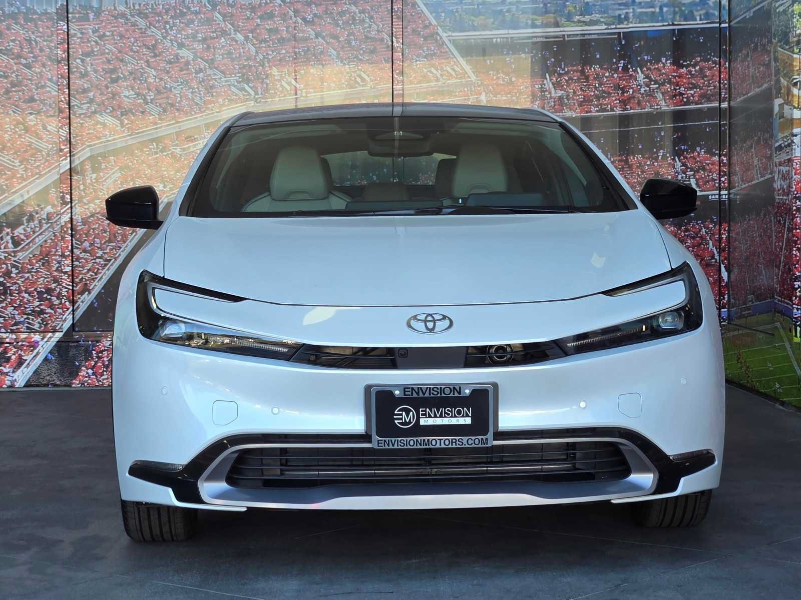 New 2027 Toyota Prius Limited w/ Limited Premium Package AWD/4WD image 2