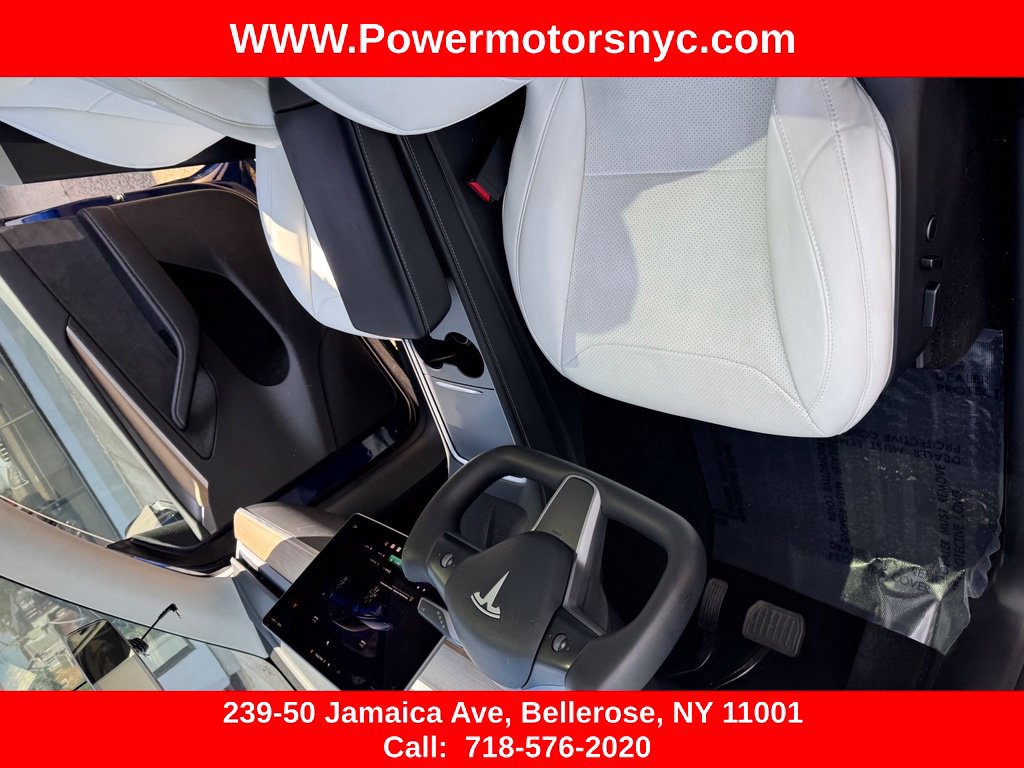 Used 2023 Tesla Model Y Long Range AWD/4WD image 23