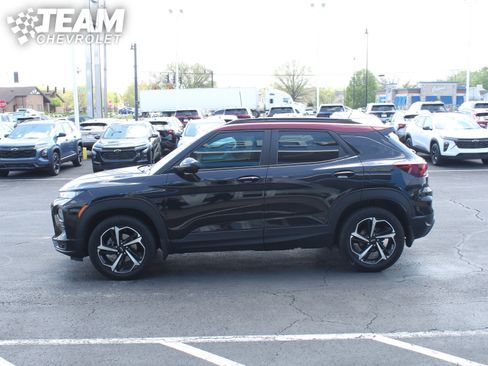 Used 2022 Chevrolet TrailBlazer RS w/ Sun and Liftgate Package AWD/4WD image 7