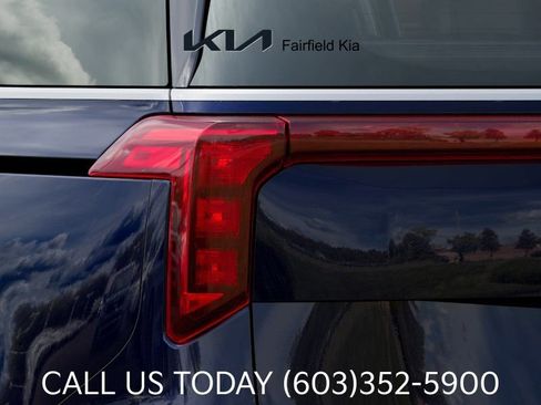 New 2026 Kia Carnival EX FWD image 11