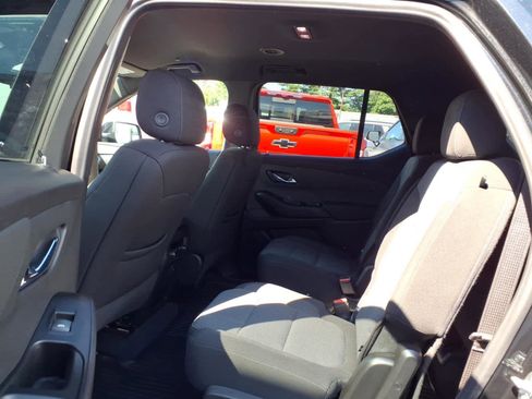 Used 2023 Chevrolet Traverse LT w/ LPO, Floor Liner Package AWD/4WD image 17