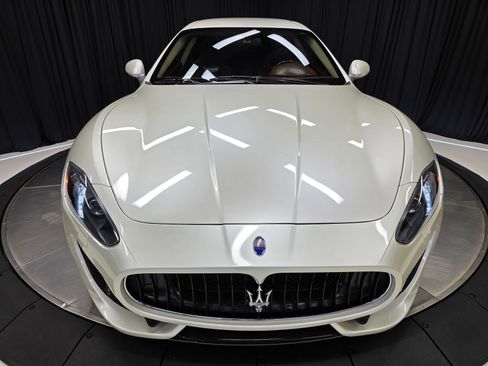 Used 2013 Maserati GranTurismo Sport image 46