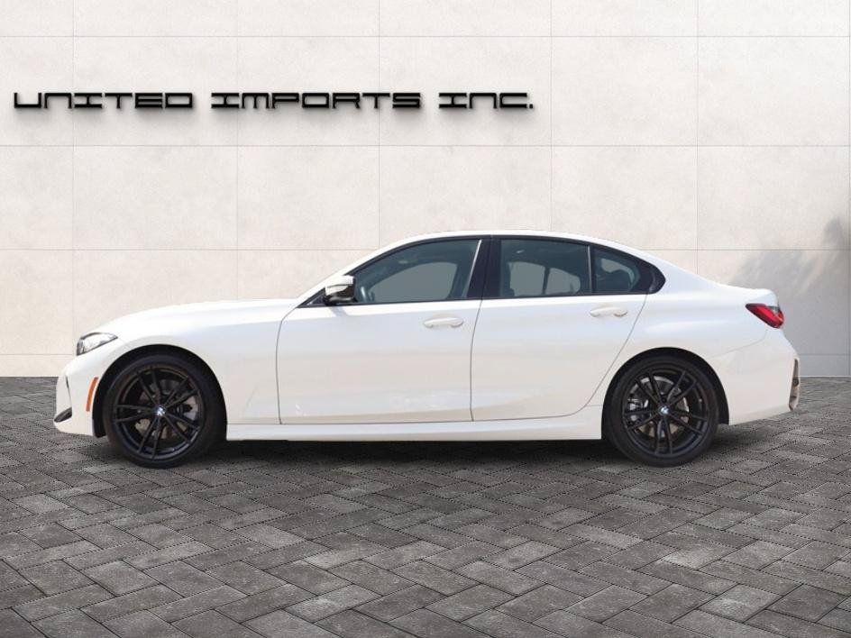 Used 2024 BMW 330i w/ M-Sport Package w/ M Sport Package RWD image 4