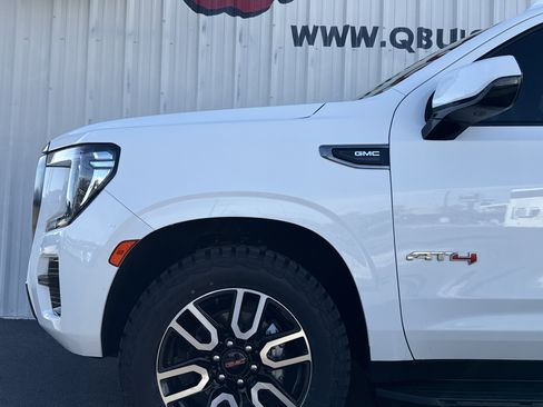 Used 2022 GMC Yukon AT4 w/ Max Trailering Package image 7