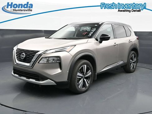 Used 2023 Nissan Rogue Platinum w/ Platinum Premium Package FWD image 4
