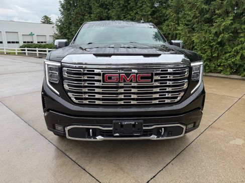 Used 2024 GMC Sierra 1500 Denali w/ Denali Reserve Package AWD/4WD image 6