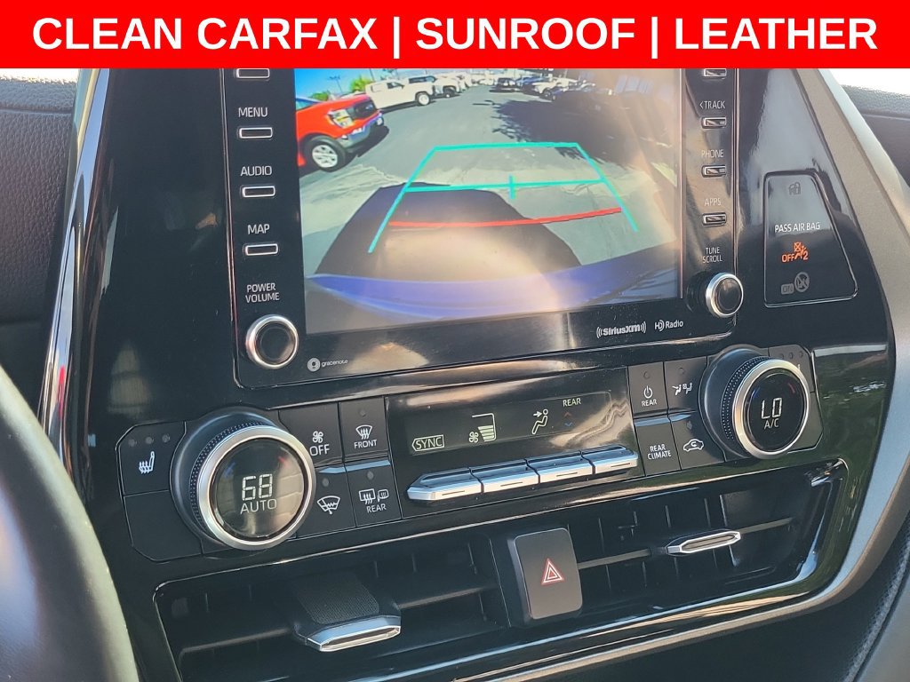 Used 2022 Toyota Highlander XLE FWD image 32