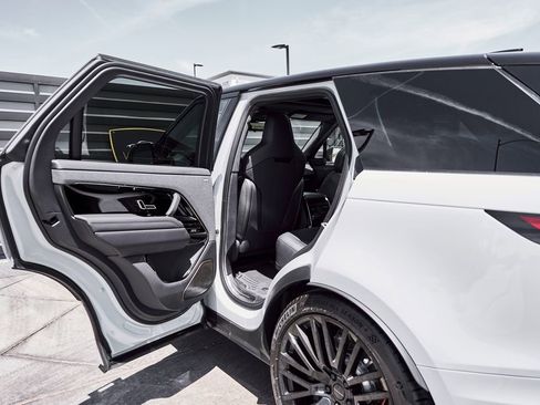 Used 2026 Land Rover Range Rover Sport SV AWD/4WD image 33