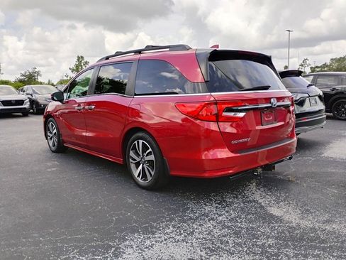 Used 2023 Honda Odyssey Touring image 4
