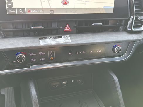 Used 2023 Kia Sportage X-Line w/ X-Line Premium Package image 32