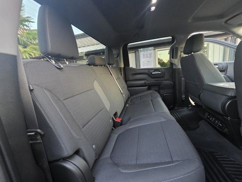 Used 2021 Chevrolet Silverado 1500 LT w/ Bed Protection Package image 17