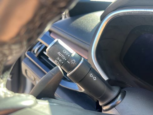 Used 2022 Acura MDX SH-AWD w/ Technology Package image 24