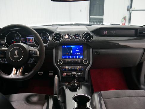 Certified 2020 Ford Mustang Shelby GT350 w/ Technology Package image 15