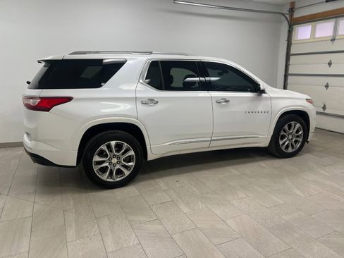 Used 2018 Chevrolet Traverse Premier image 6