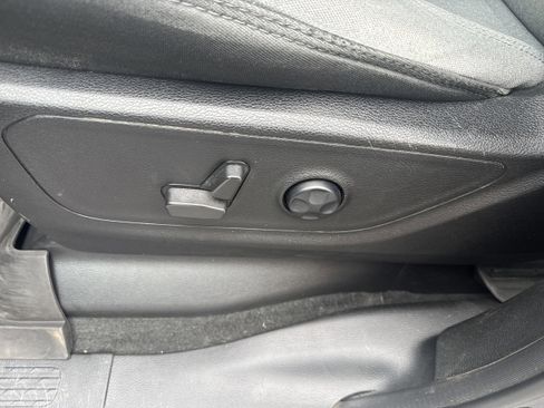 Used 2021 RAM 1500 Big Horn AWD/4WD image 6