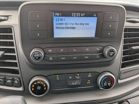 New 2025 Ford Transit 250 148 Medium Roof image 12