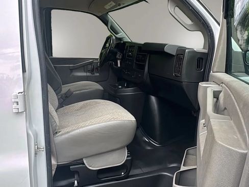 Used 2021 Chevrolet Express 2500 w/ Driver Convenience Package RWD image 22