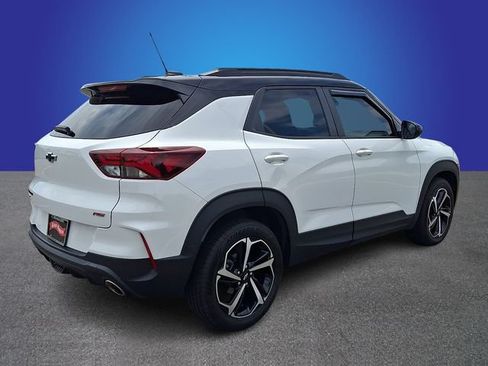 Used 2023 Chevrolet TrailBlazer RS w/ Convenience Package FWD image 5