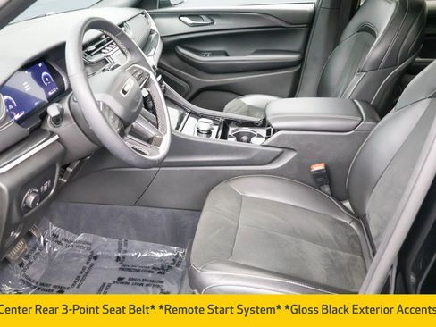 Used 2023 Jeep Grand Cherokee L Laredo image 6