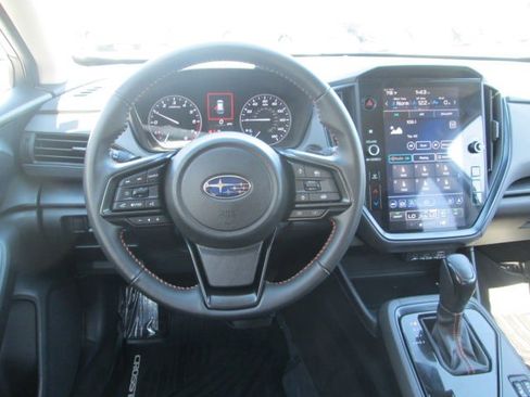 Used 2024 Subaru Crosstrek 2.5i Limited image 15