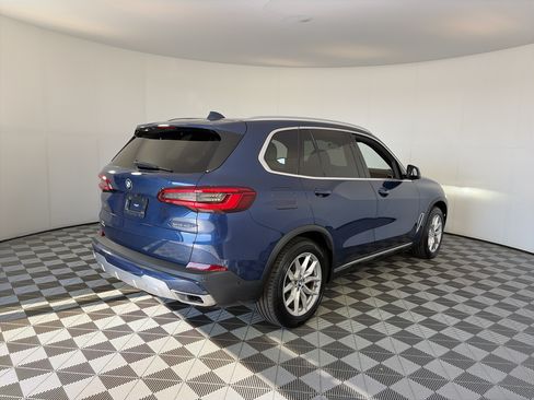 Used 2019 BMW X5 xDrive40i w/ Premium Package 2 AWD/4WD image 9