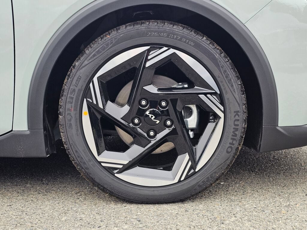 New 2026 Kia K4 EX FWD image 33