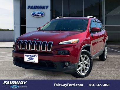Used 2016 Jeep Cherokee Latitude w/ Comfort/Convenience Group