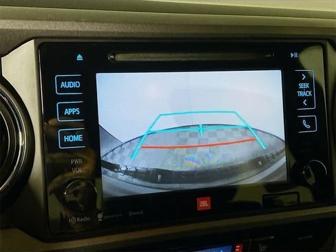 Certified 2019 Toyota Tacoma TRD Off-Road image 13