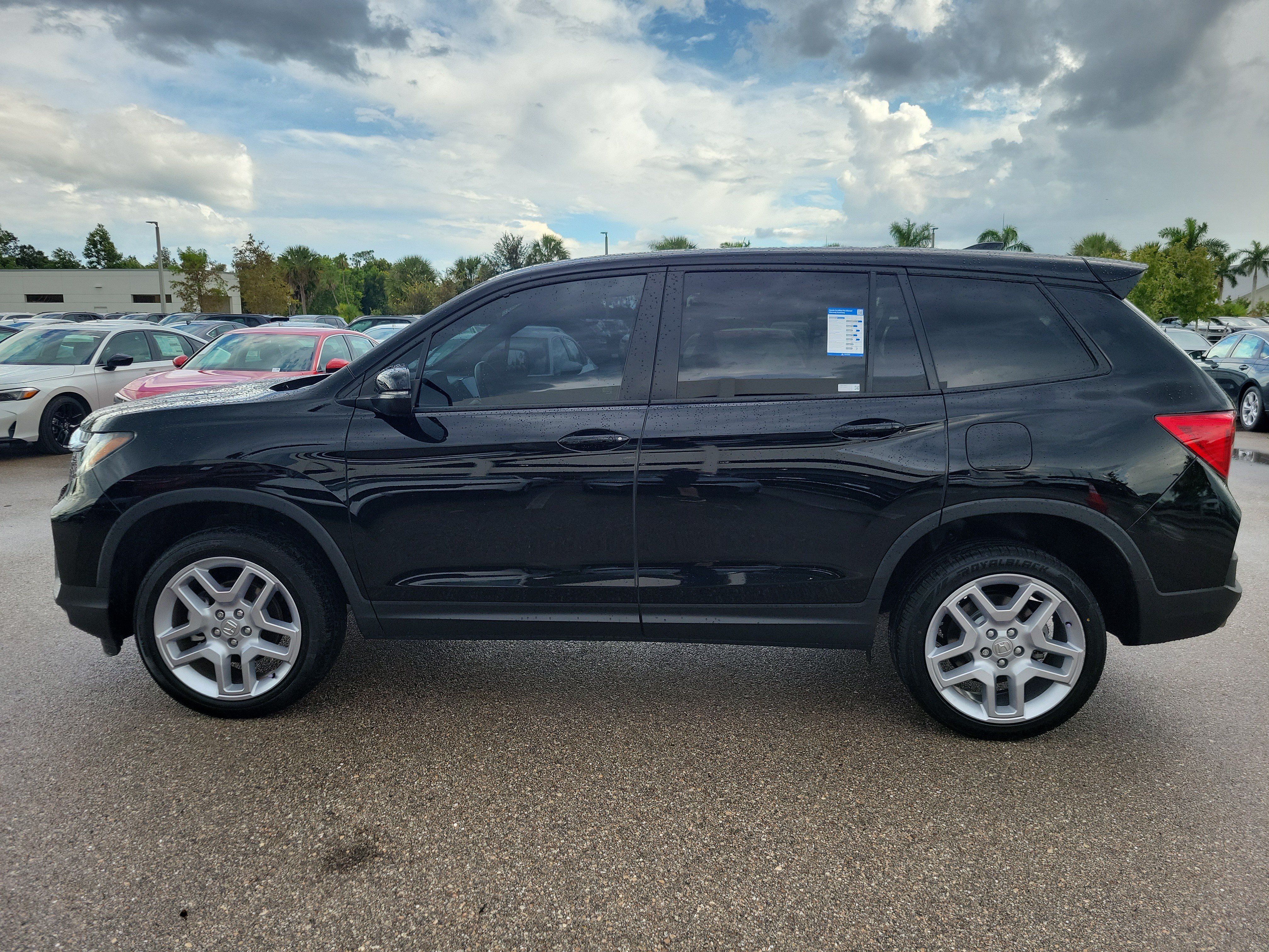 Used 2024 Honda Passport EX-L image 7