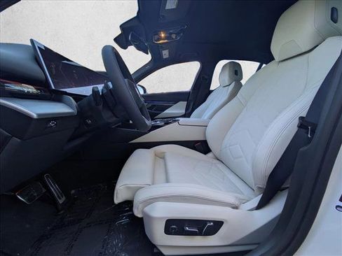 New 2026 BMW 530i w/ M Sport Package image 4