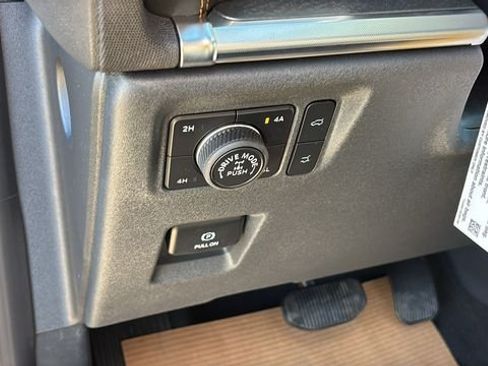 New 2026 Ford Expedition Tremor AWD/4WD image 14