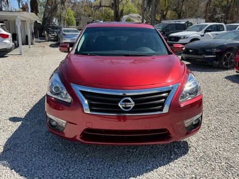 Used 2013 Nissan Altima 2.5 SV w/ 2.5SV Convenience Pkg image 2