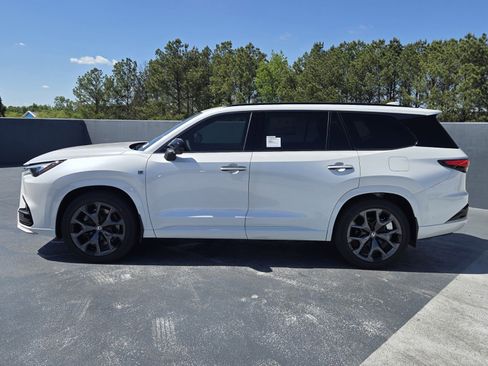 New 2026 Lexus TX 500h AWD image 2