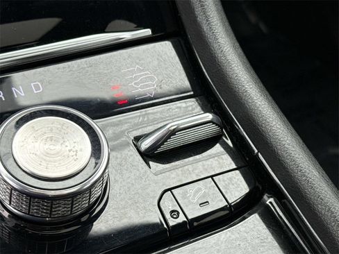 Used 2021 Jeep Grand Cherokee L Overland image 41